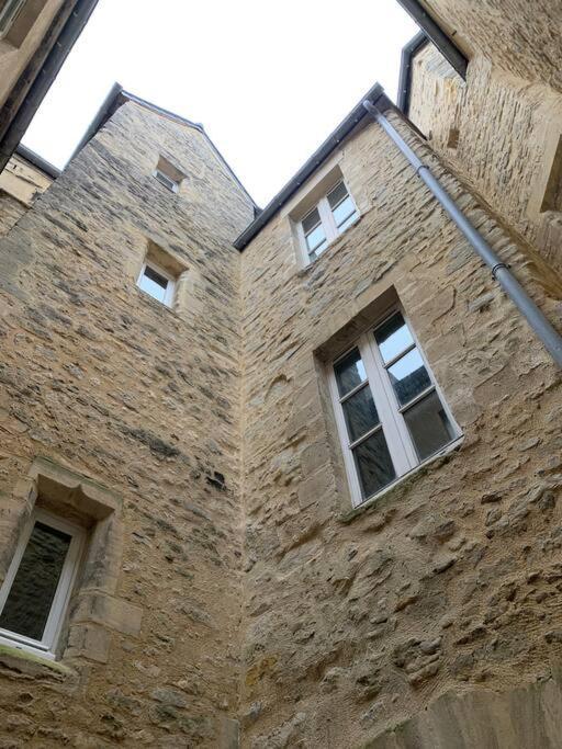 Charmant Appartement Renove Bayeux Exterior photo