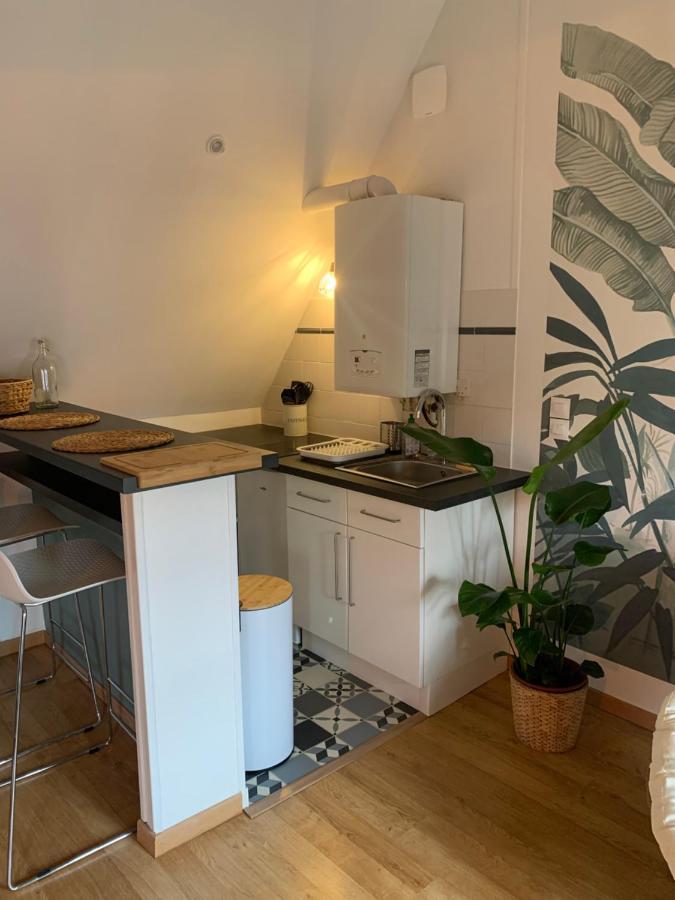 Charmant Appartement Renove Bayeux Exterior photo